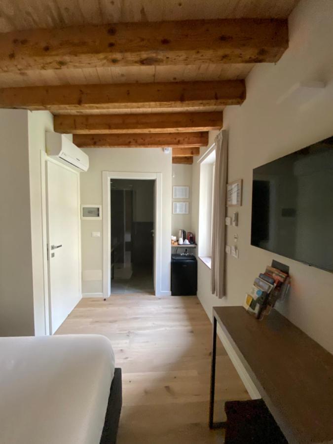 Malvezzi24 Boutique Rooms Desenzano del Garda Exteriér fotografie
